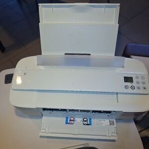 HP White Printer